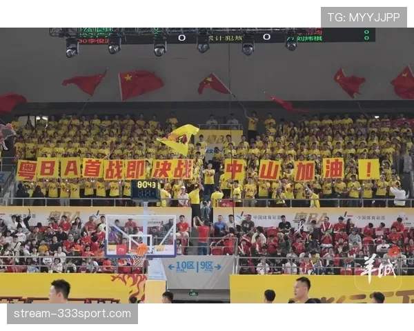 广州队外援引进后阵容逐步稳定,近期比赛传控质量较上赛季明显提升 广州队外援引进后阵容逐步稳定,近期比赛传控质量较上赛季明显提升