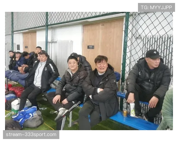 再战冲超大连英博开启冬训全力备战新赛季中甲 再战冲超大连英博开启冬训全力备战新赛季中甲